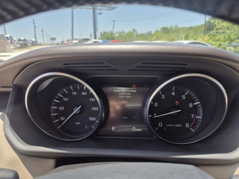 Used 2015 Land Rover Range Rover Sport HSE AWD/4WD image 33