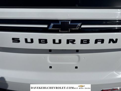 Used 2023 Chevrolet Suburban RST w/ Luxury Package AWD/4WD image 41