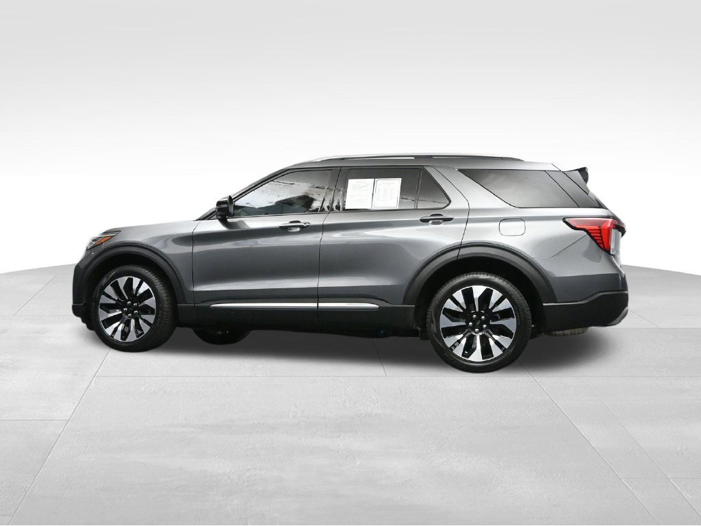 Used 2026 Ford Explorer Platinum w/ LUX Leather Package AWD/4WD image 28