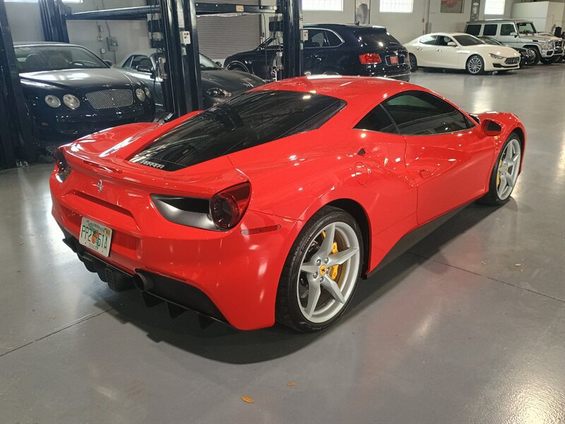 Used 2019 Ferrari 488 GTB RWD image 6