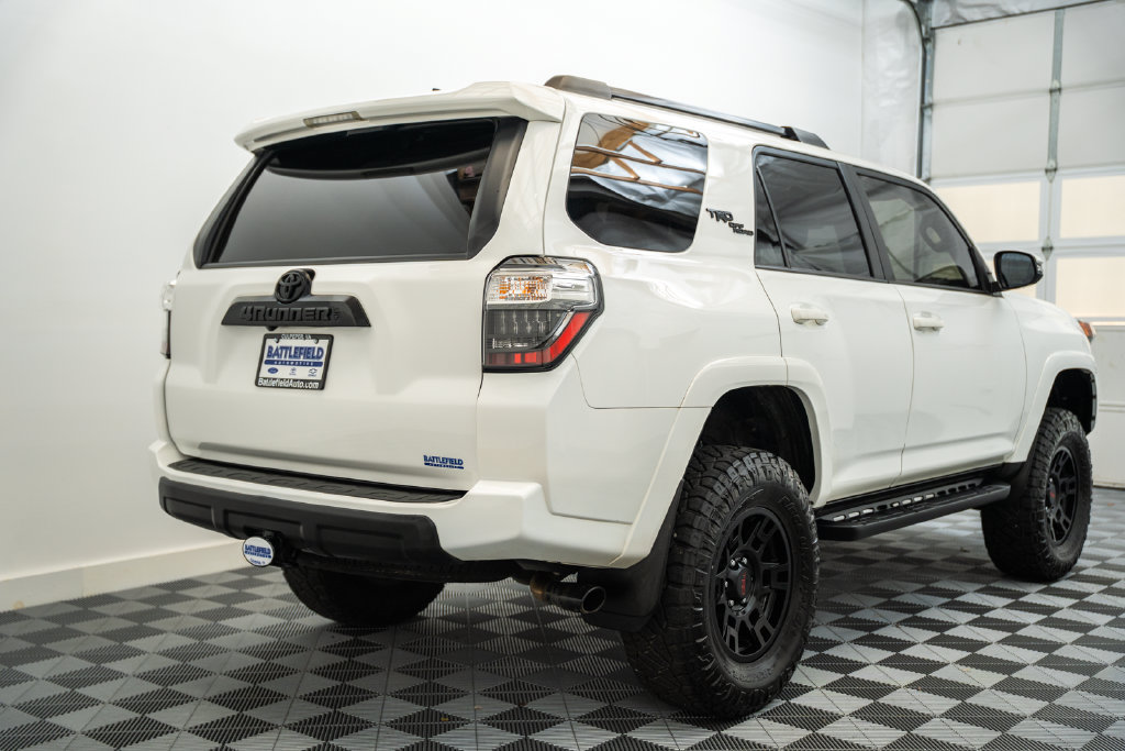 Used 2022 Toyota 4Runner TRD Off-Road Premium AWD/4WD image 5