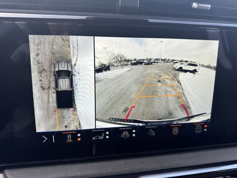 Certified 2024 GMC Sierra 2500 AT4 w/ AT4 Premium Plus Package image 15