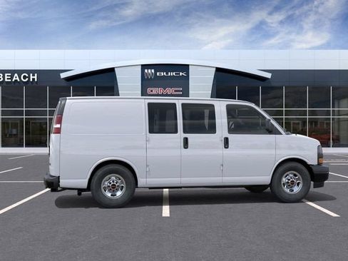 New 2026 GMC Savana 2500 w/ Driver Convenience Package RWD image 5