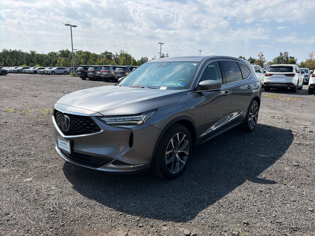Certified 2024 Acura MDX w/ Technology Package AWD/4WD image 3