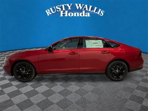 New 2025 Honda Accord SE image 6