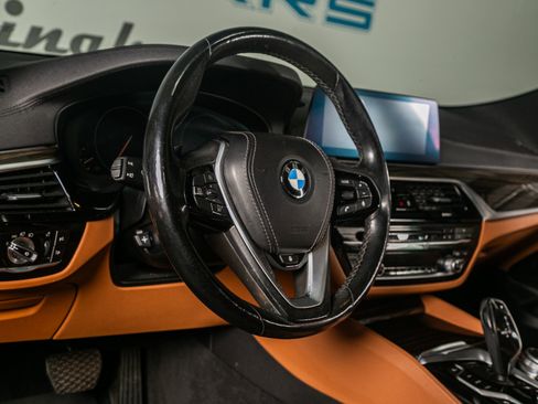 Used 2019 BMW 640i Gran Turismo xDrive w/ Luxury Package image 2