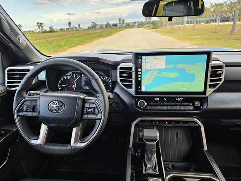 Used 2025 Toyota Tundra SR5 image 10