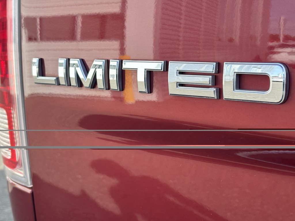 Used 2015 RAM 3500 Laramie Longhorn AWD/4WD image 11