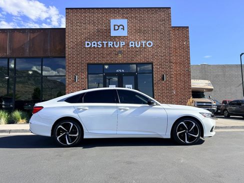 Used 2021 Honda Accord Sport image 8