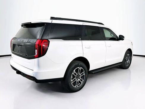 New 2026 Ford Expedition Active image 24