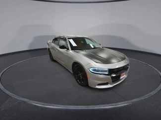 Used 2017 Dodge Charger R/T w/ Blacktop Package RWD video 2