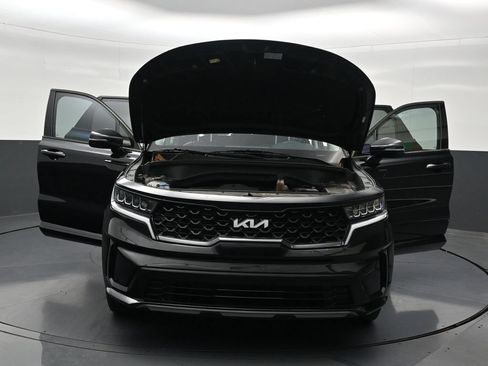 Used 2023 Kia Sorento S FWD image 36
