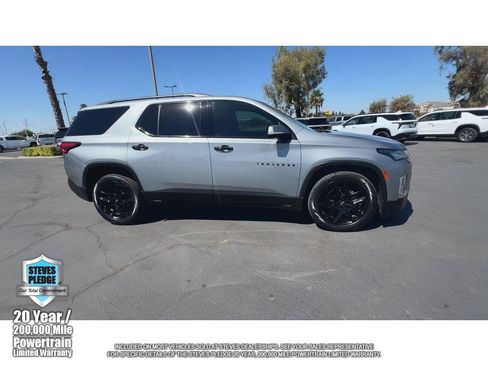 Certified 2023 Chevrolet Traverse RS w/ LPO, Cargo Package AWD/4WD image 3