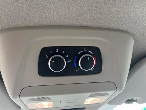 Used 2021 Ford Transit 350 XLT image 15