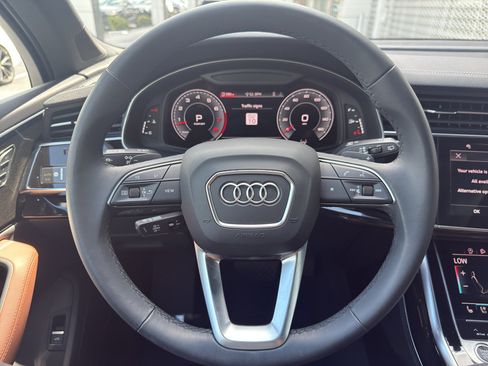 Used 2023 Audi Q7 3.0T Prestige AWD/4WD image 33