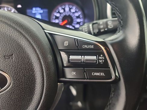 Used 2020 Kia Sportage EX image 30