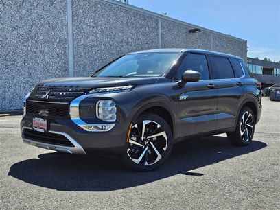 New 2025 Mitsubishi Outlander SE