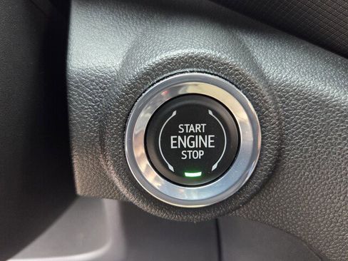 Used 2023 Chevrolet TrailBlazer RS w/ Convenience Package FWD image 23