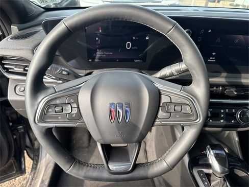 Used 2024 Buick Envista Sport Touring w/ Convenience I Package image 27