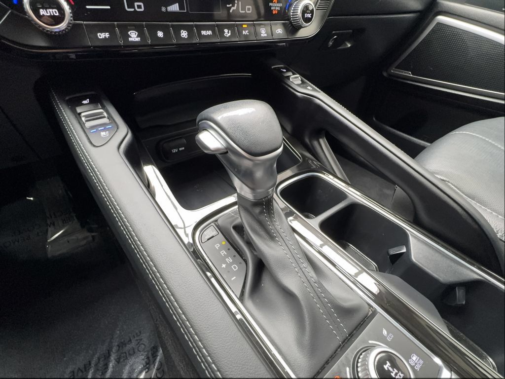 Used 2024 Kia Telluride EX w/ EX Captain's Chair Package AWD/4WD image 49