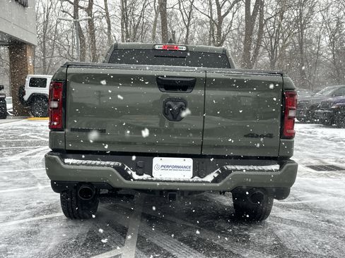 New 2026 RAM 1500 Big Horn AWD/4WD image 14