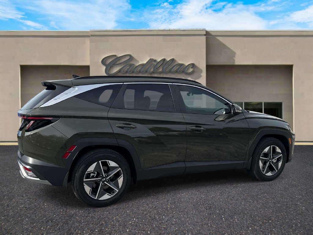 Used 2025 Hyundai Tucson SEL FWD image 3