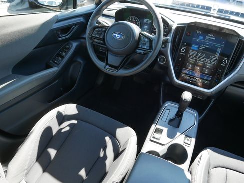 Used 2025 Subaru Crosstrek 2.0i Premium AWD/4WD image 9