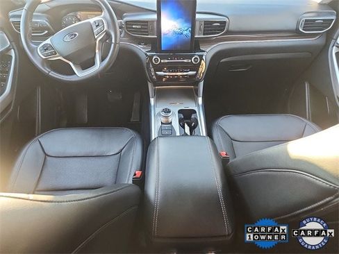 Certified 2023 Ford Explorer Limited w/ Limited Technology Package image 8