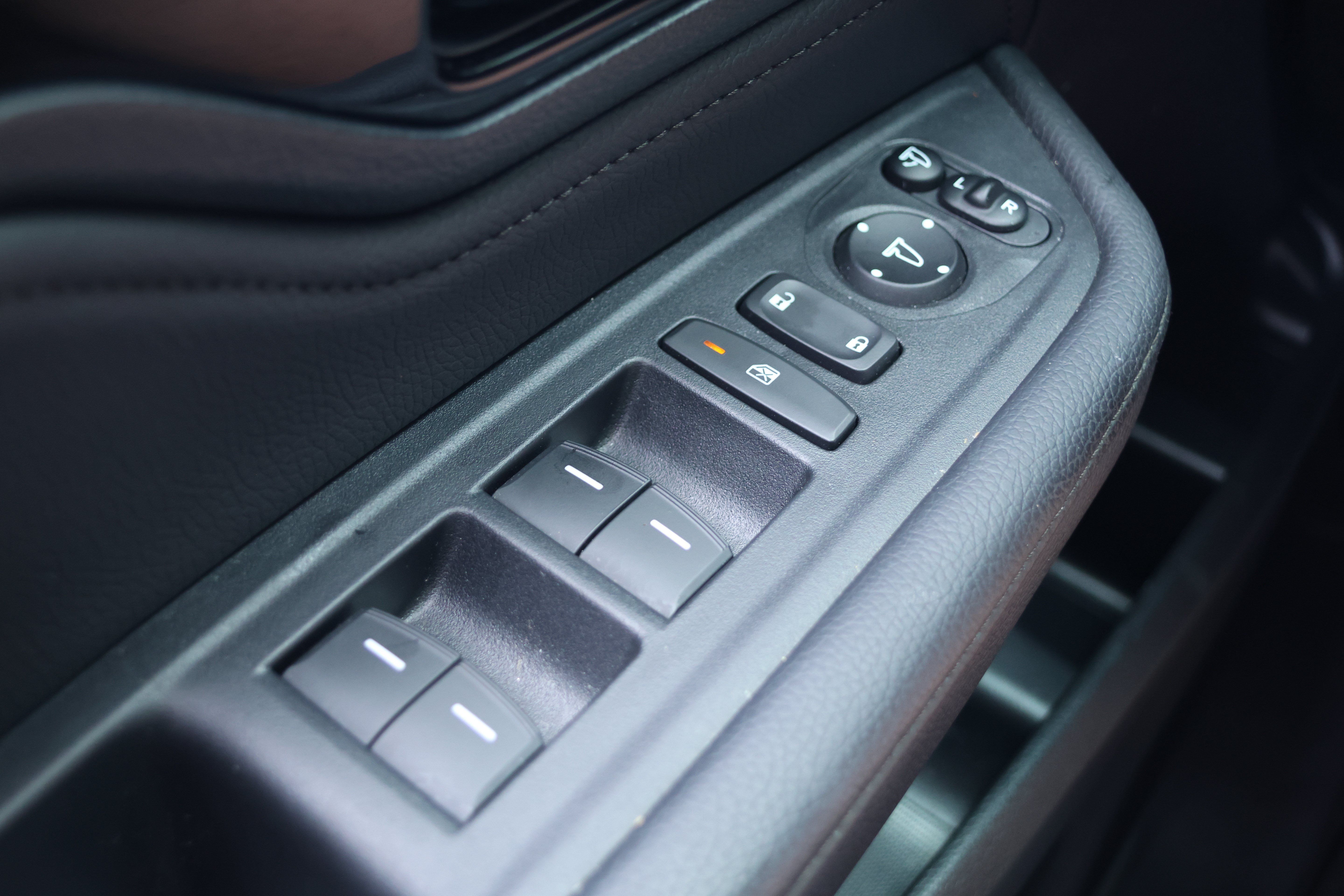 Used 2025 Honda Odyssey Elite image 14