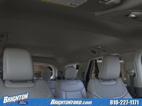 Used 2026 Ford Explorer Active w/ Active Comfort Package image 17