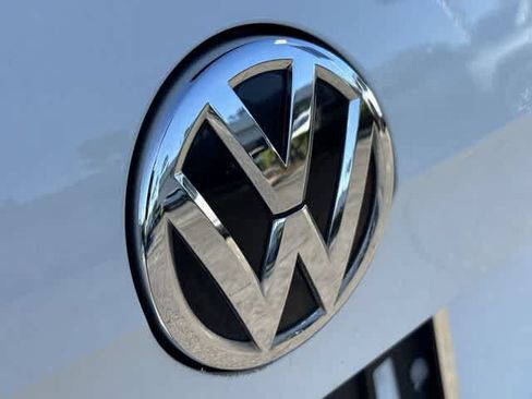 Used 2019 Volkswagen Golf Alltrack SE AWD/4WD image 11