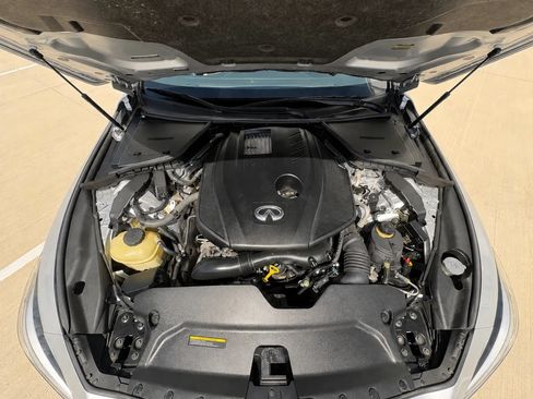 Used 2018 INFINITI Q50 Luxe w/ Essential Package (2.0T Luxe) RWD image 20