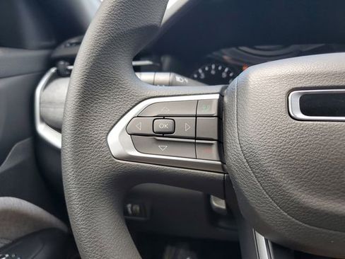 New 2025 Jeep Compass Sport image 24