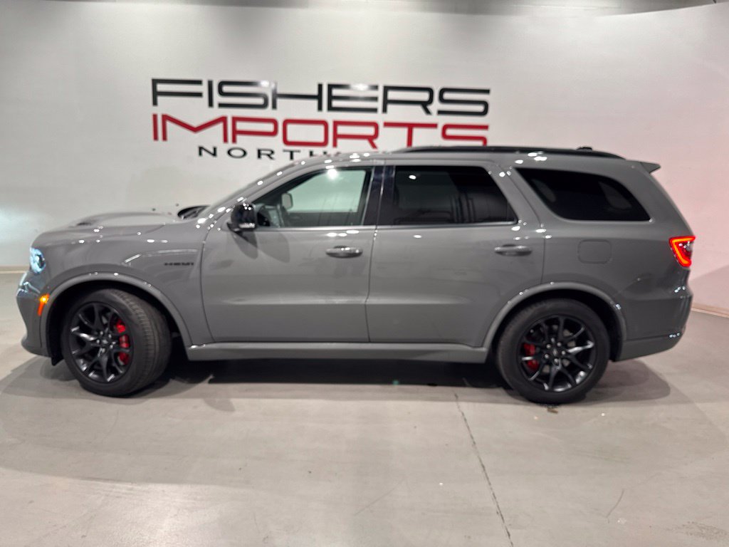 Used 2023 Dodge Durango R/T w/ Tow 'N Go Group AWD/4WD image 41
