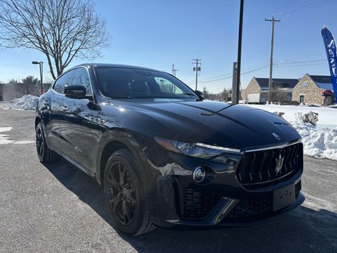 Used 2023 Maserati Levante Modena AWD/4WD image 7