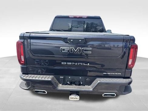 Used 2022 GMC Sierra 1500 Denali AWD/4WD image 16