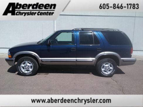 Used 1998 Chevrolet Blazer LS w/ Preferred Equipment Group AWD/4WD image 1