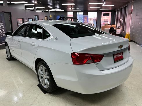 Used 2020 Chevrolet Impala LT w/ LT Convenience Package image 4