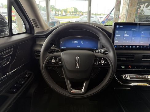 Used 2024 Lincoln Corsair Premiere w/ Equipment Group 101A image 45