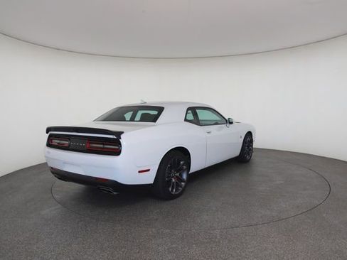 Used 2022 Dodge Challenger R/T Scat Pack w/ Plus Package image 18