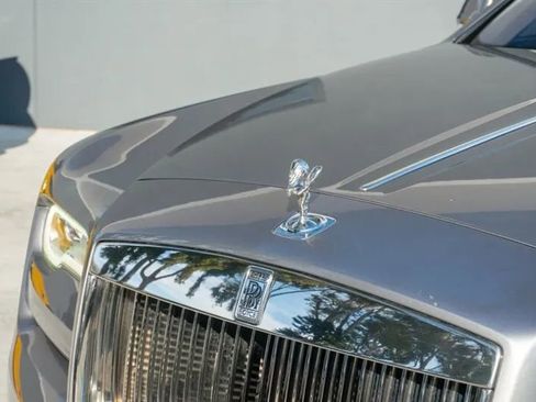 Used 2019 Rolls-Royce Ghost image 24