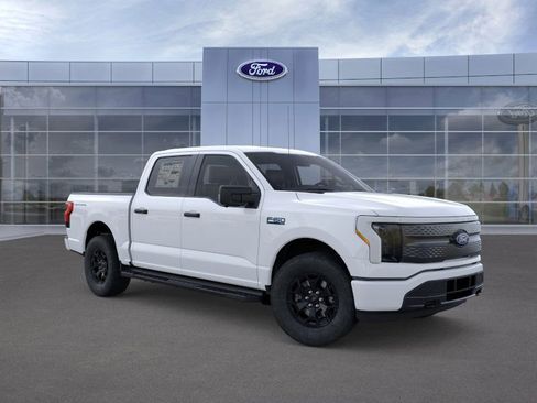 New 2025 Ford F150 Lightning XLT image 7