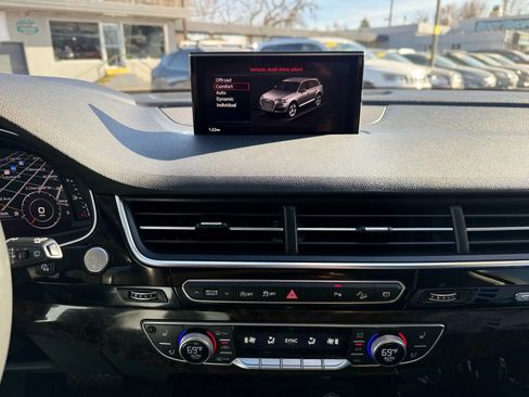 Used 2018 Audi Q7 3.0T Prestige w/ Prestige Package image 48