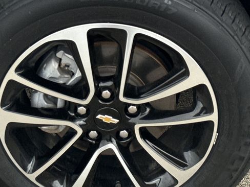Certified 2024 Chevrolet TrailBlazer LT w/ Convenience Package AWD/4WD image 10