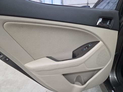 Used 2013 Kia Optima EX w/ Premium Pkg image 34