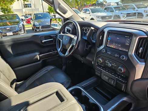 Used 2019 Chevrolet Silverado 1500 LT Trail Boss image 11