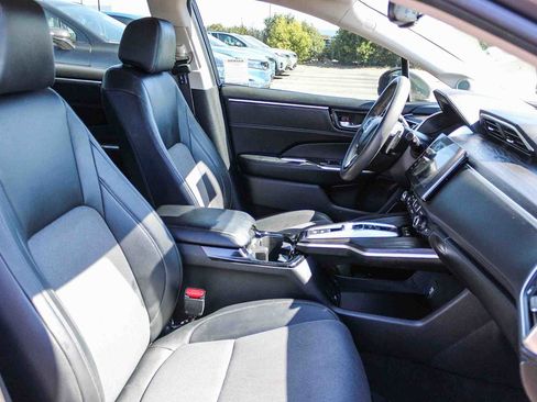 Certified 2019 Honda Clarity Plug-In Hybrid image 15