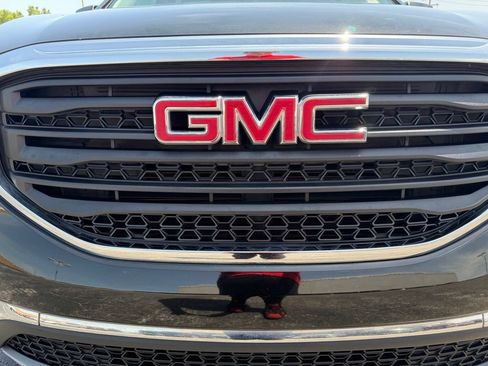 Used 2019 GMC Acadia SLE FWD image 8