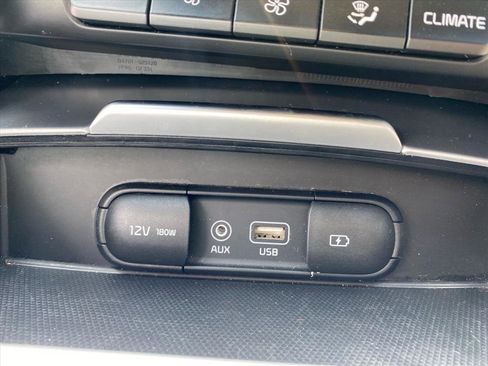 Used 2018 Kia Stinger GT2 AWD/4WD image 14
