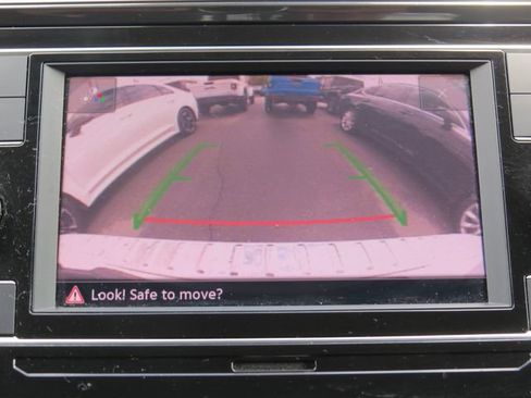 Used 2023 Volkswagen Tiguan S FWD image 24